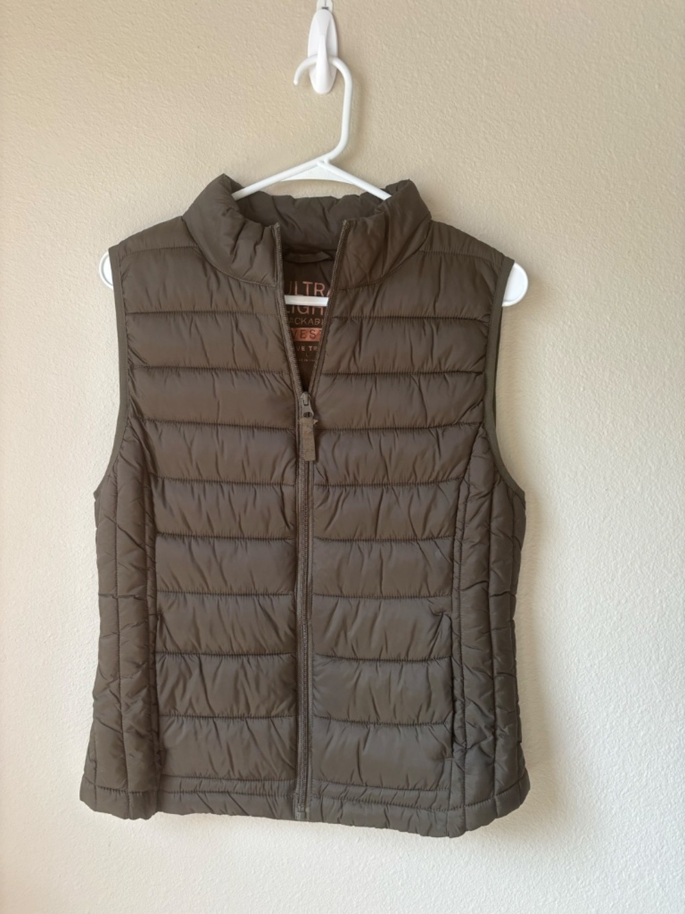 Womens Lightweigth Olive Green Vest Size Large